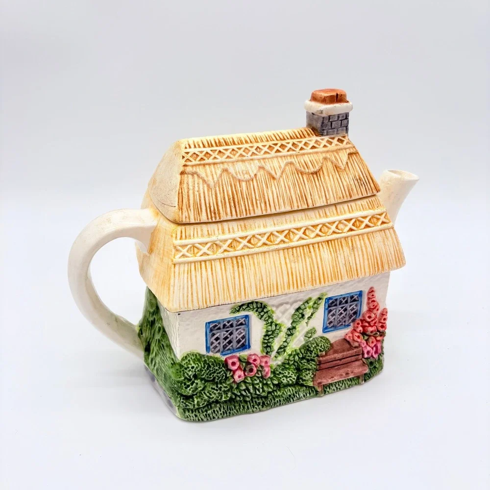 Vintage Cottagecore Thatched Roof House Teapot Ceramic English Country Decor